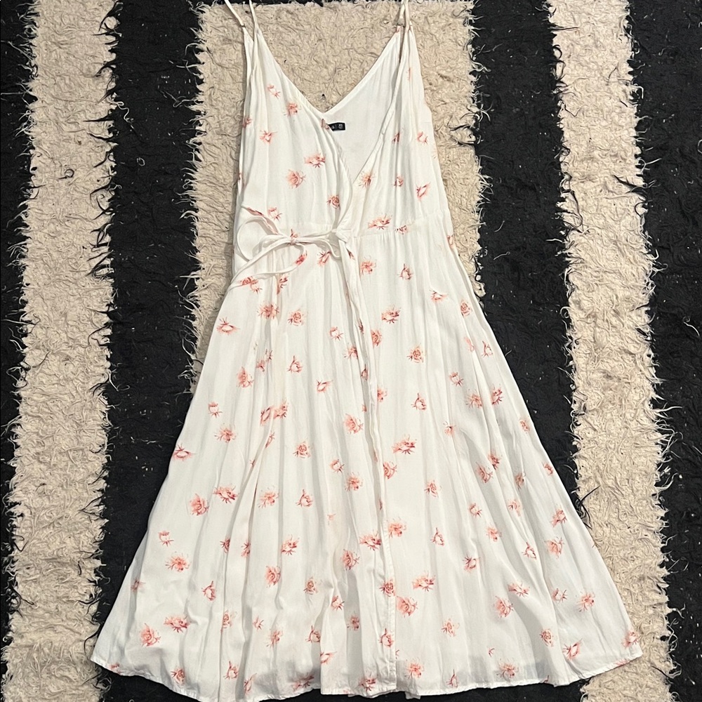 Abercrombie & Fitch White and Pink Backless Dress